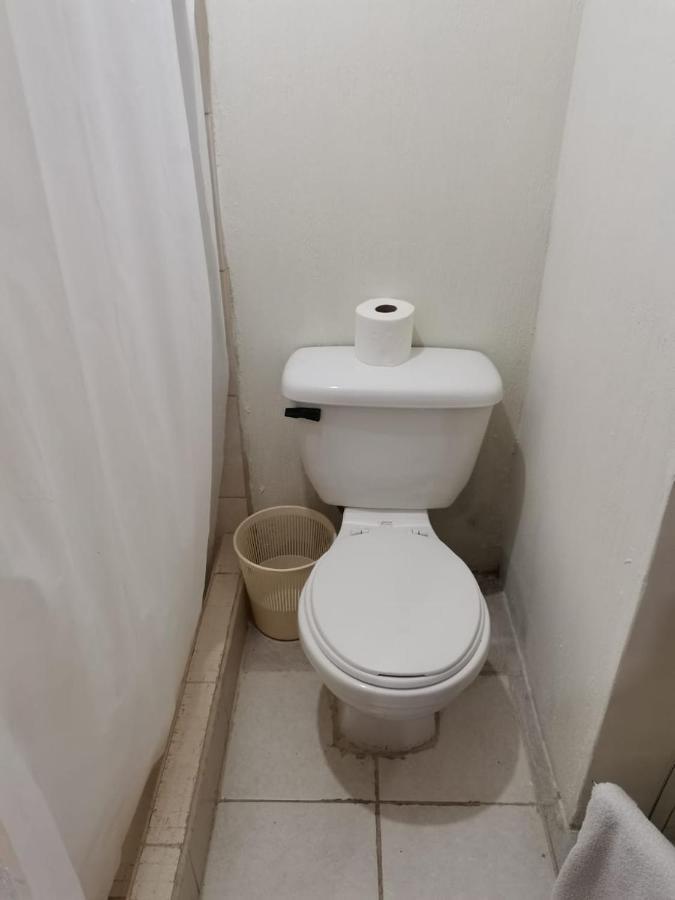 グアテマラシティCasa Familiar La Arboledaアパートメント エクステリア 写真